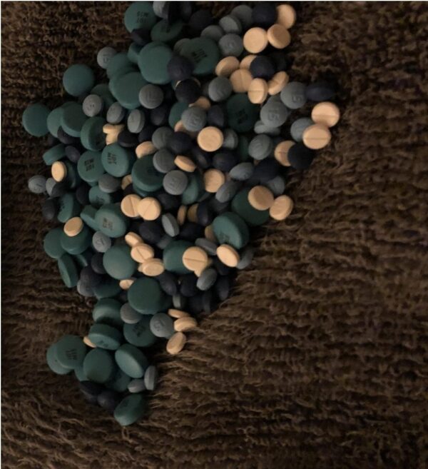 Morphine 15mg (Minimum order
100pills)