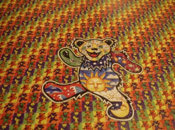 200 BLOTTER LSD-250ug
*WHITEFLUFF*